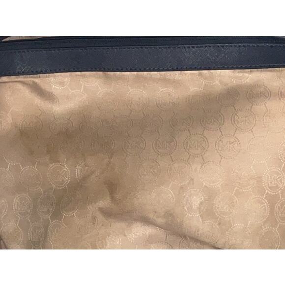 Michael Kors Handbag Multifunction Jet Set Tote Bag - Style 30S3GTVT6L Navy Blue - Picture 13 of 16